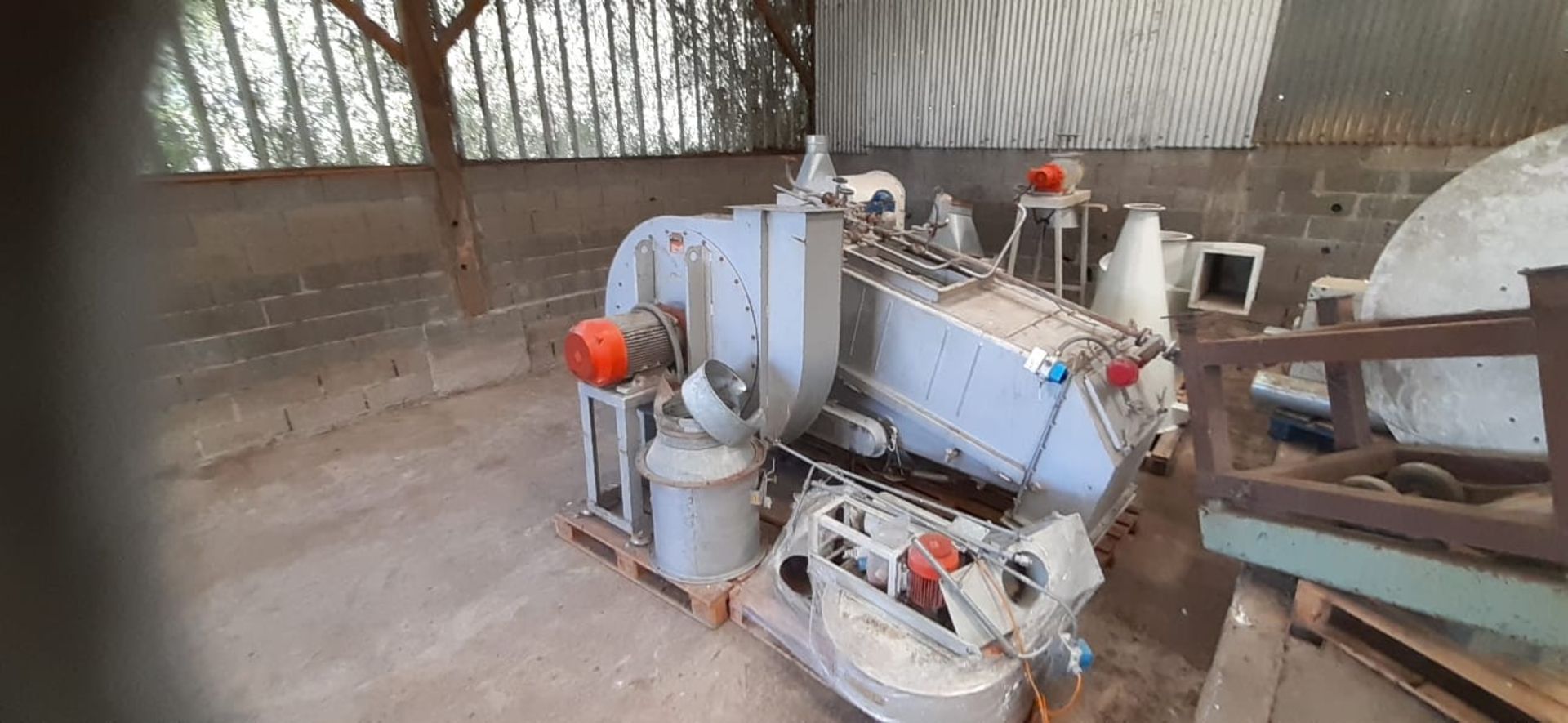Bed Dryer - Buhler OTW 150 fluid bed dryer/cooler, new 1998 but never used. It can be used to dry or - Bild 4 aus 11