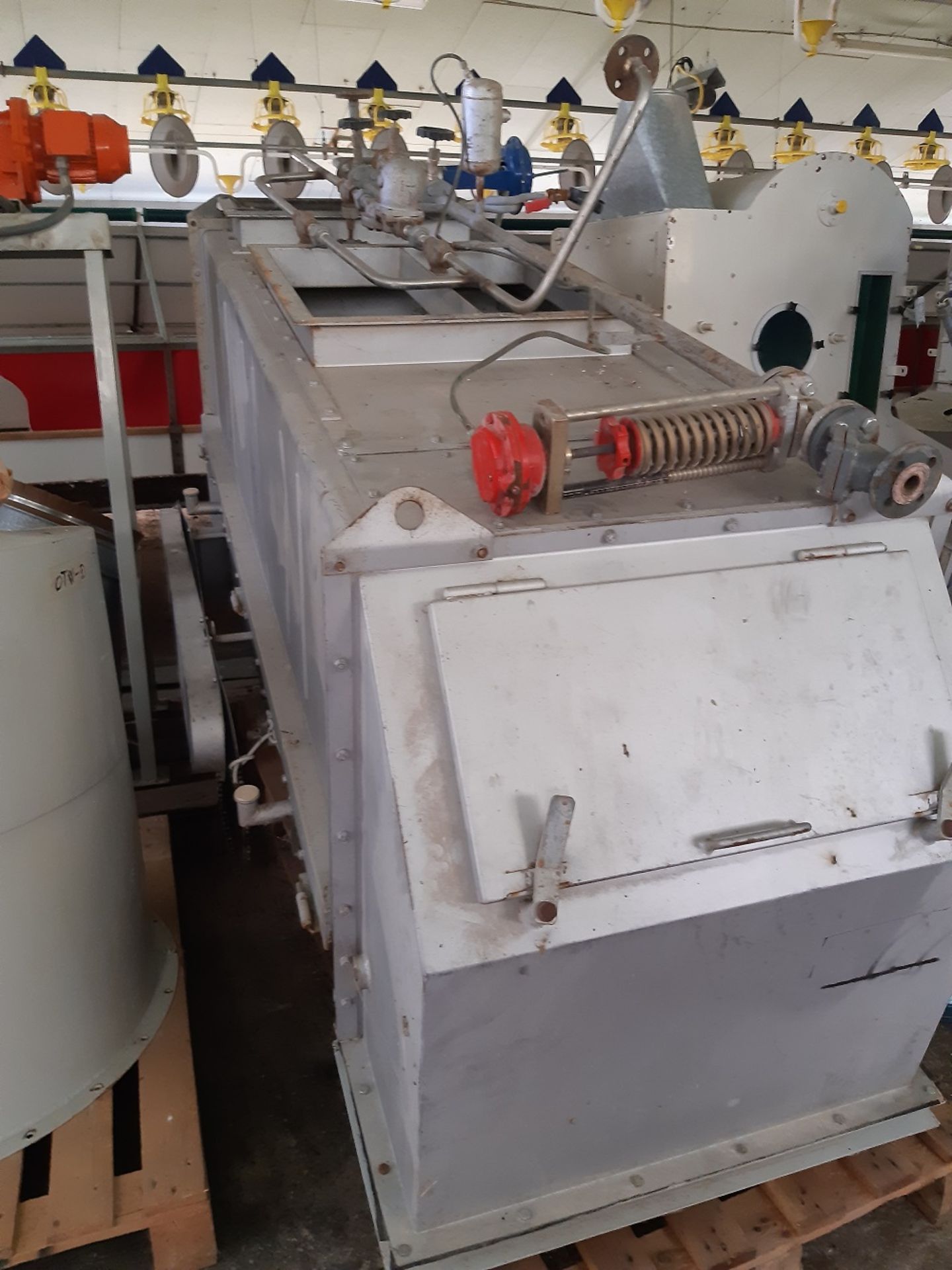 Bed Dryer - Buhler OTW 150 fluid bed dryer/cooler, new 1998 but never used. It can be used to dry or - Image 2 of 11