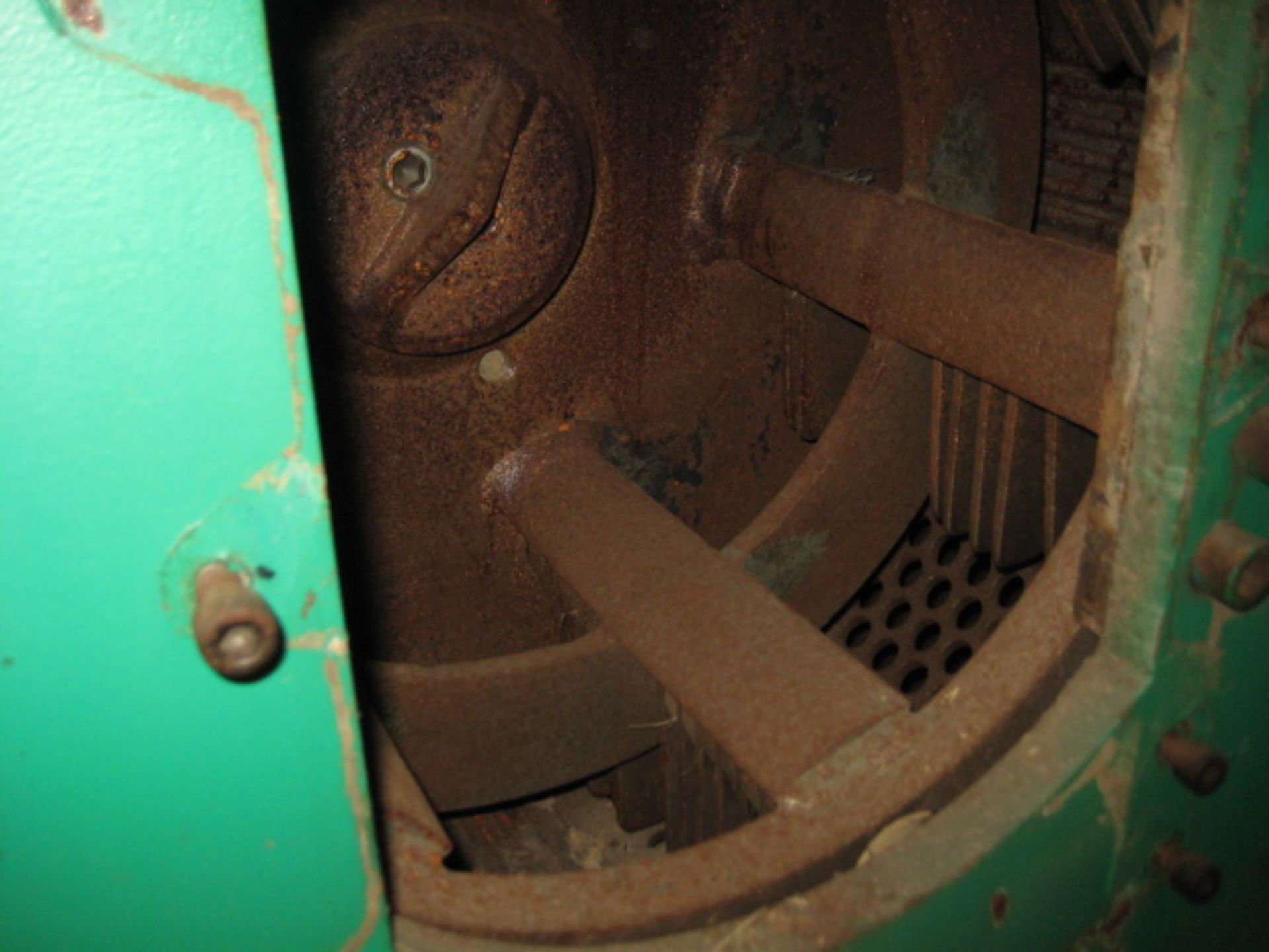 Hammer Mill - Centrefeed hammer mill (maybe by Haas) on support frame with vee belt drive and - Image 4 of 6