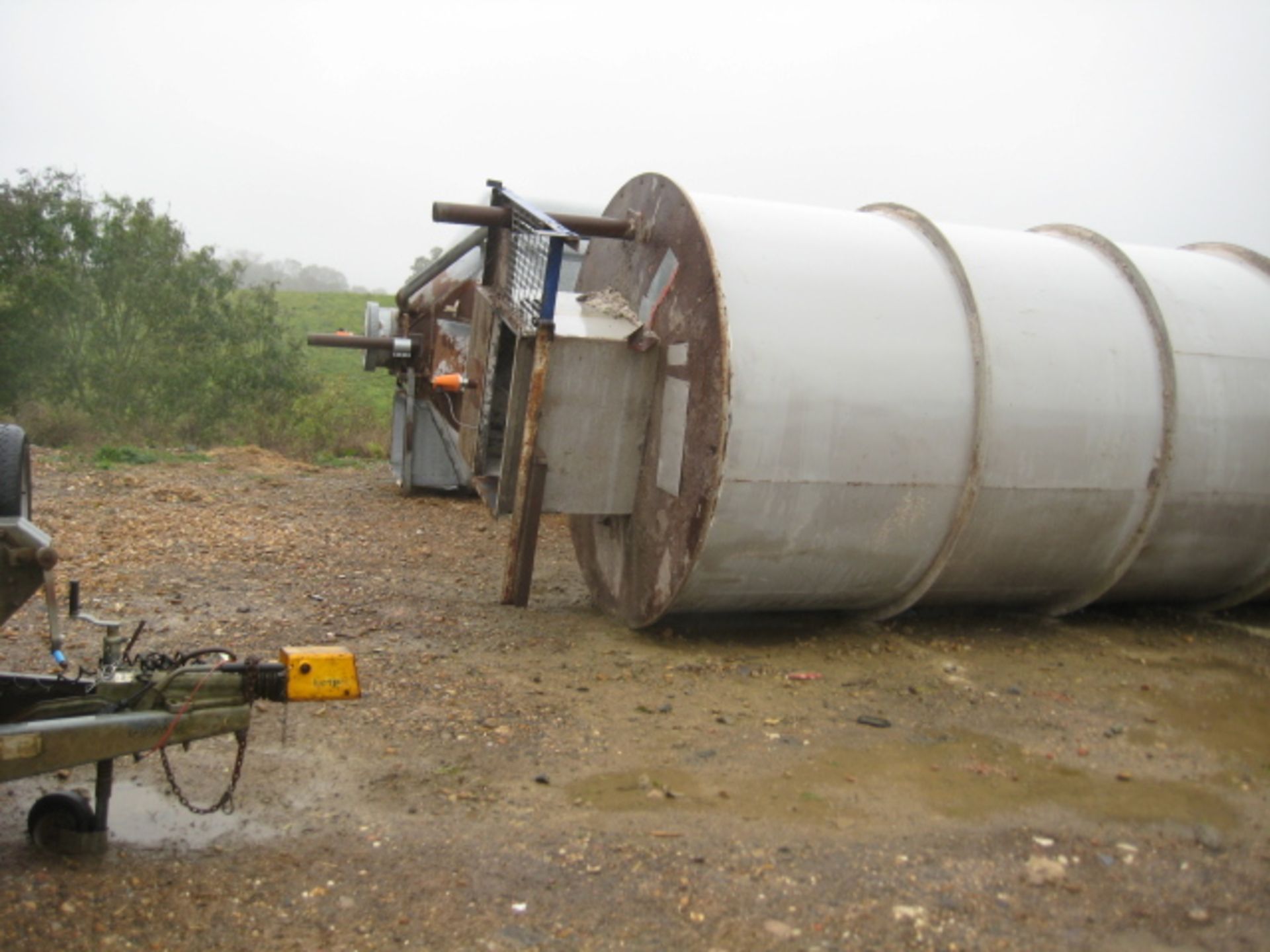 Feed Bins - Feed bins of various sizes. (9 remaining) (UCPE 6346) Price - £4,000 each. Please read - Bild 10 aus 11