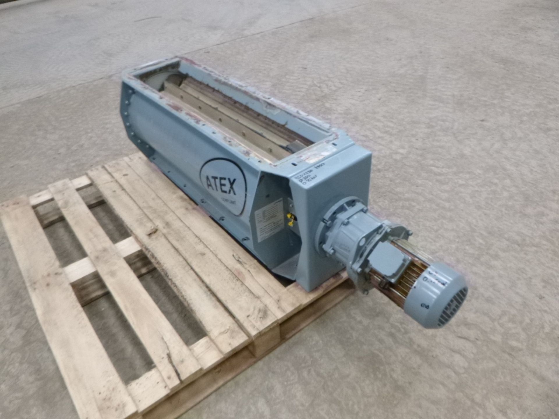 ATEX Rotary Valve, approx. 950mm x 230mm inlet, 350mm dia., 0.75kW (vendors comments - Tested and in - Bild 2 aus 4