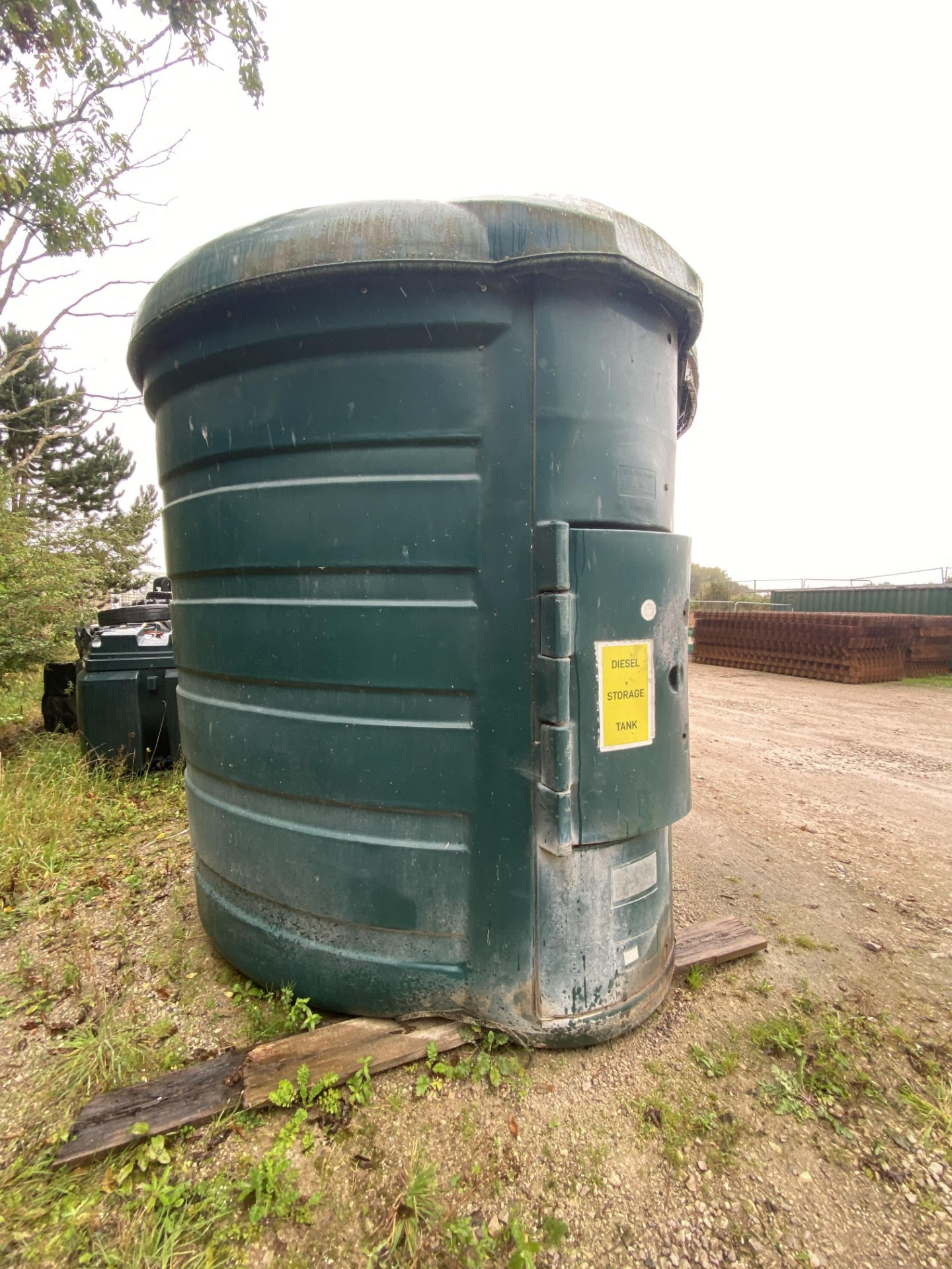Balmoral BUNDED PLASTIC DIESEL TANK, approx. 2.75m high x 2.8m dia., with dispensing equipment. - Image 4 of 4