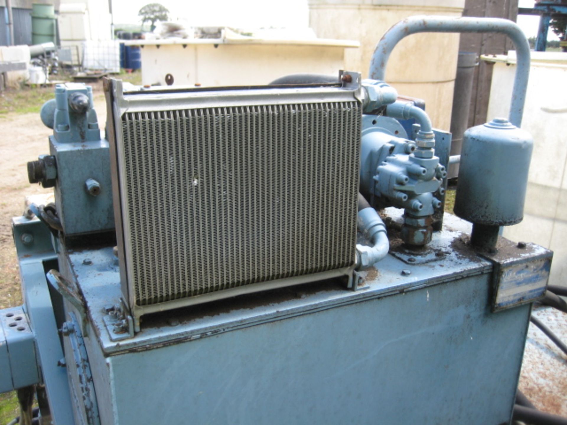 Vickers Hydraulic Powerpack, on support frame, with control panel and oil cooler, pump type G5 10 - Bild 4 aus 4