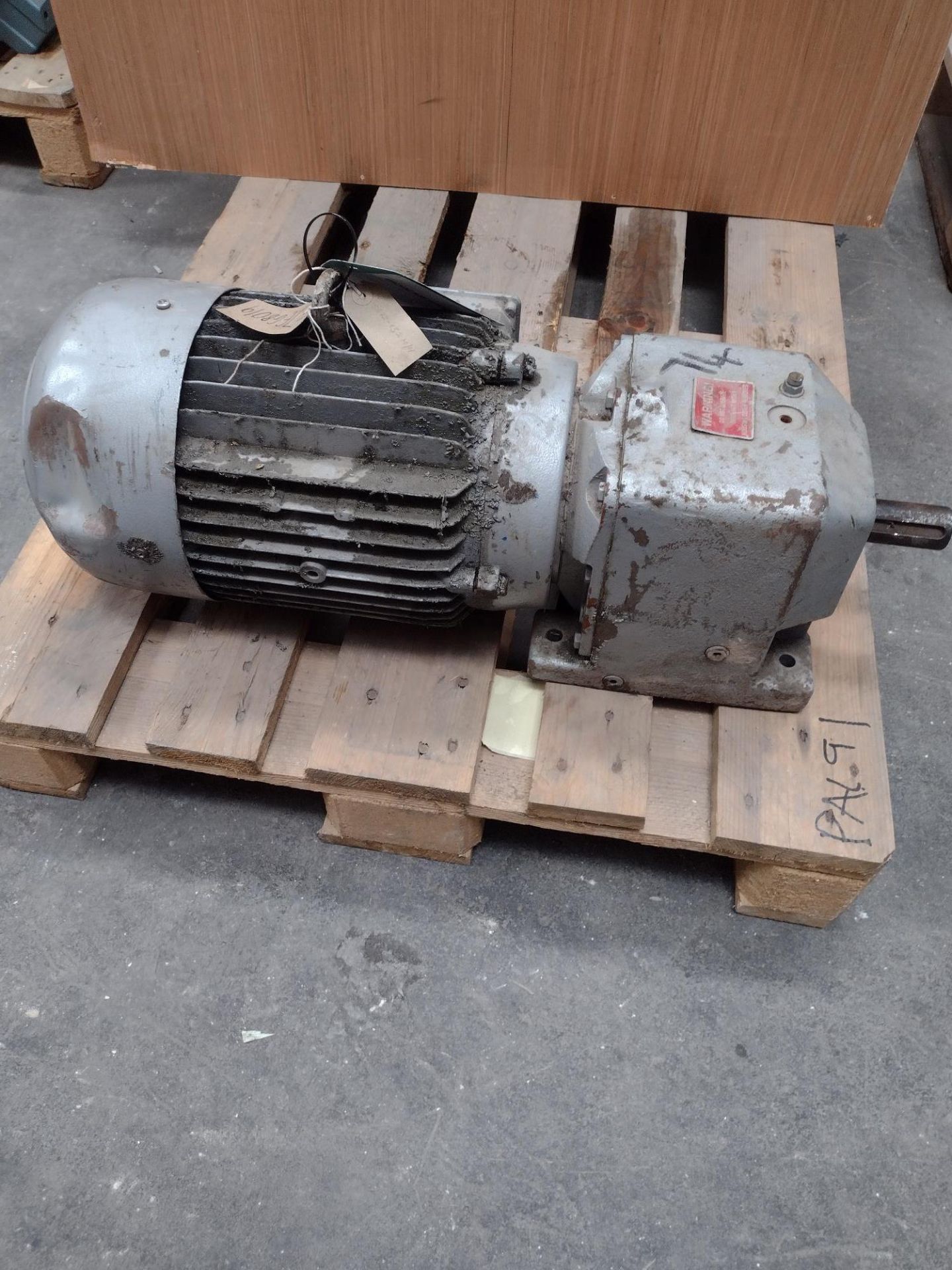 Electric Motor, with fitted Nord gearbox, serial no. 200004061036, 6.26 ratio. Lot located - Bild 3 aus 5