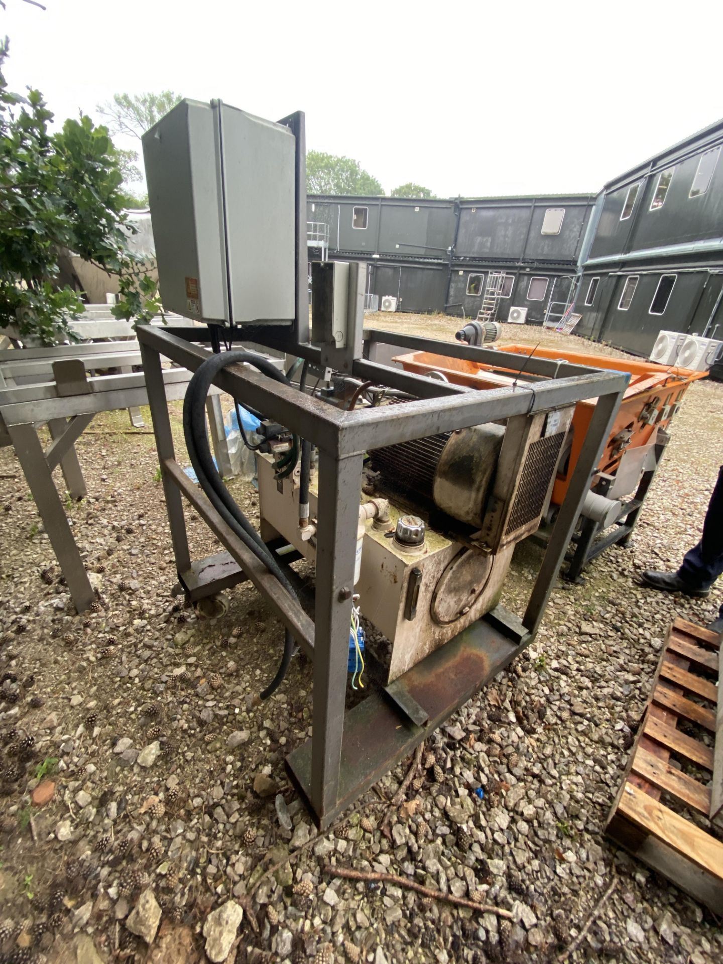 Wenger RM-2S Heat Exchanger, serial no. 253648, on mobile steel frame, with fitted control panel, - Image 4 of 4