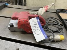 Milwaukee BS 100 S Sander, 110V Please read the following important notes:- ***Overseas buyers - All