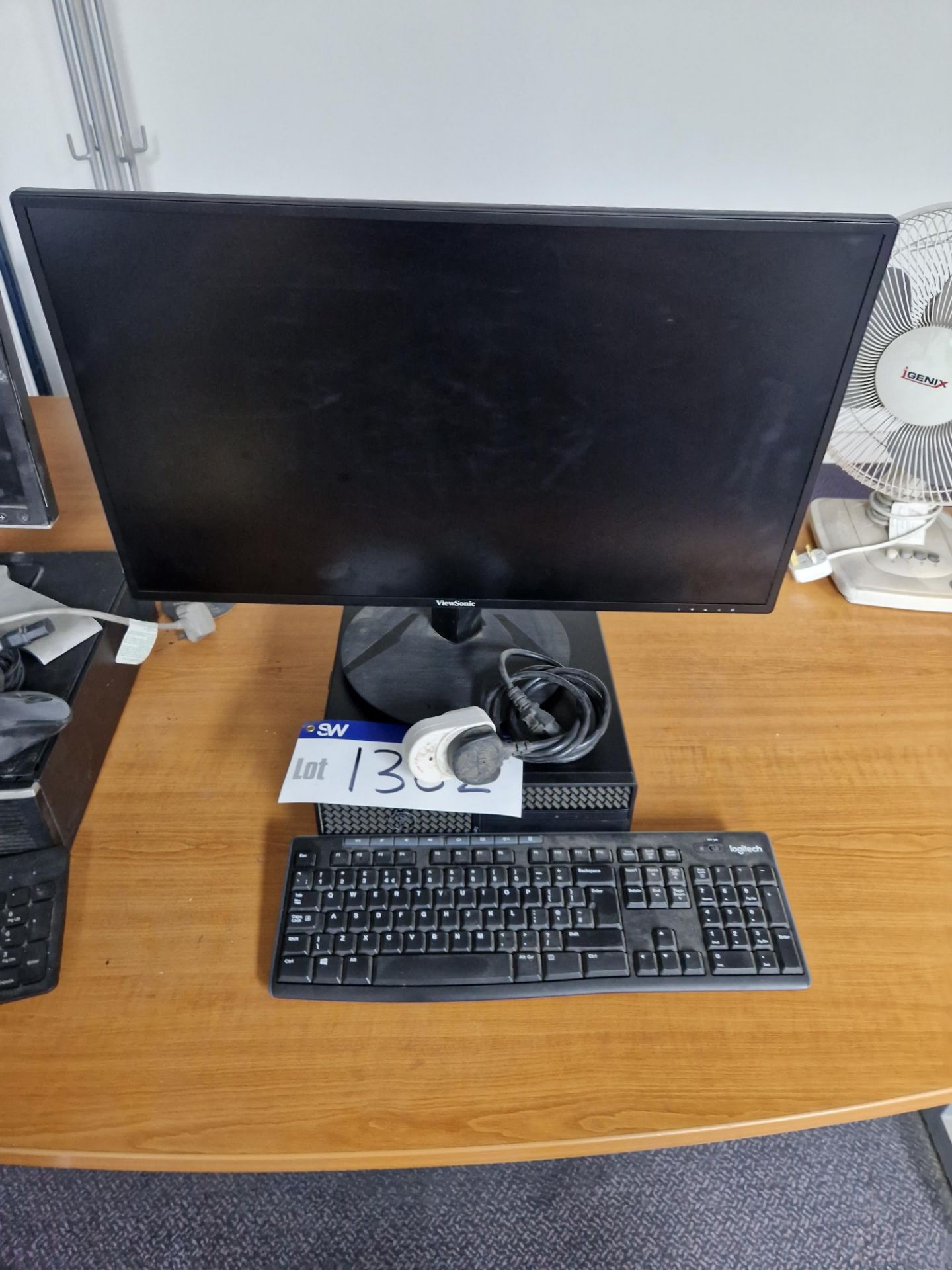 Dell Optiplex 3080 Core i5 Desktop PC, Monitor, Keyboard and Mouse (Hard Drive Removed) Please