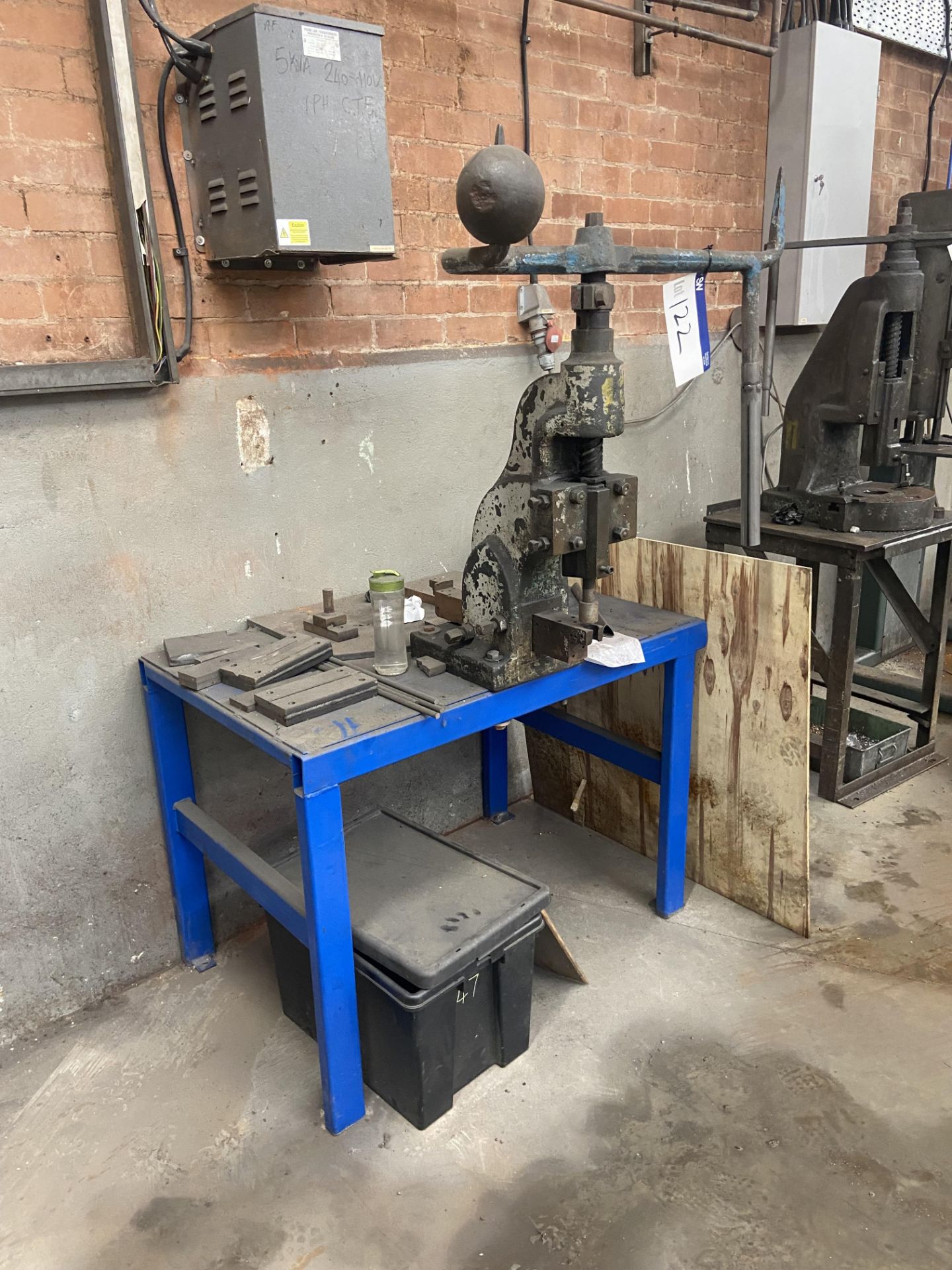 PH7 Hand Screw Fly Press, with steel bench Please read the following important notes:- ***Overseas