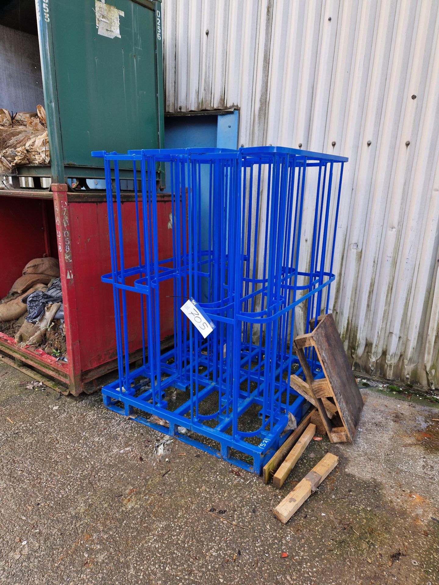 Steel Fabricated Stand Please read the following important notes:- ***Overseas buyers - All lots are