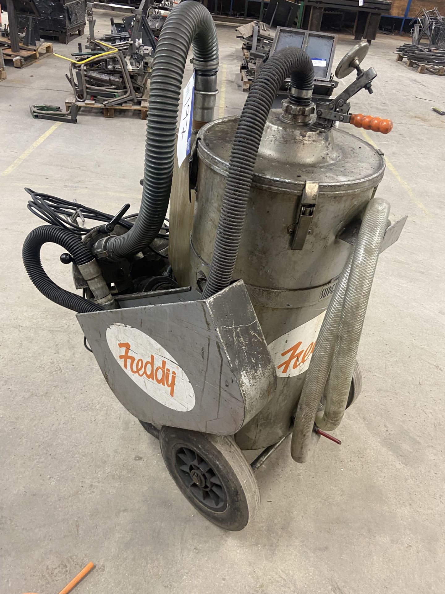 Freddy SUPERMINOR COOLANT VACUUM UNIT, 240V (reserve removal to Friday 16 February 2024 or sooner if - Image 3 of 3