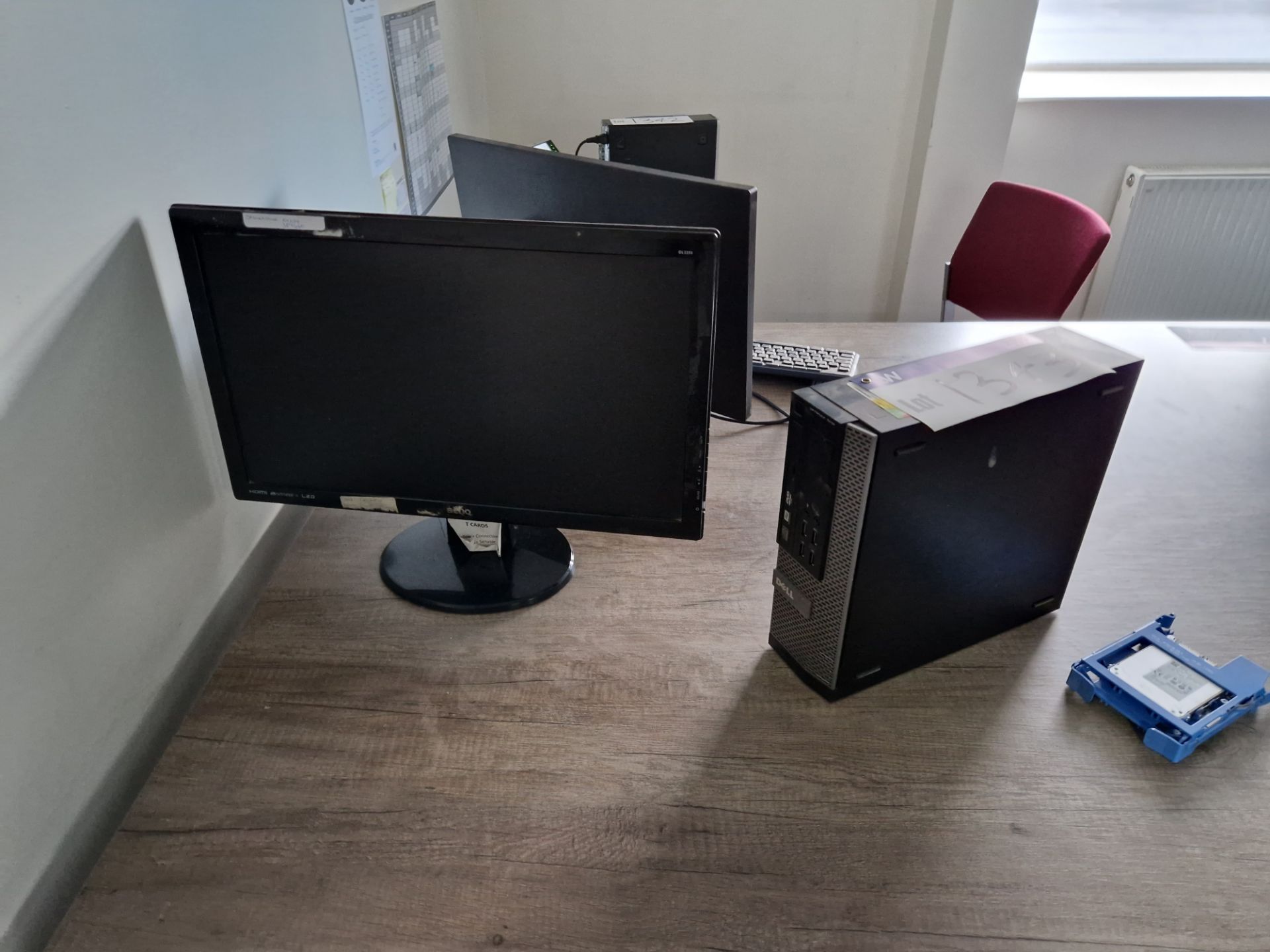 Dell Optiplex 7010 Desktop PC and Monitor (Hard Drive Removed) Please read the following important