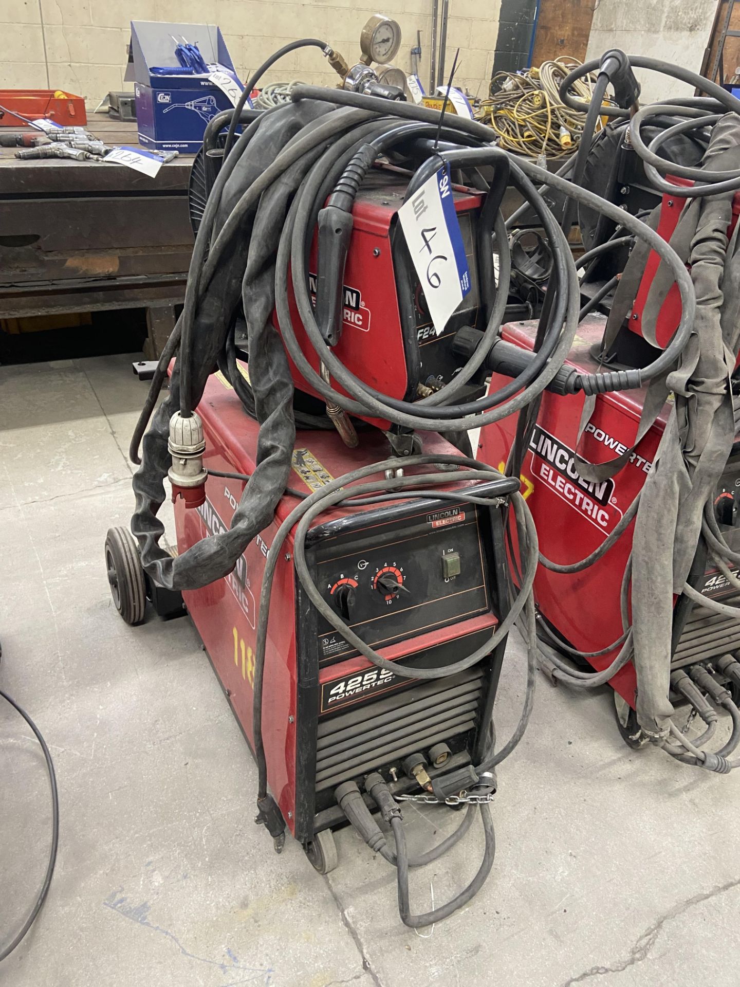 Lincoln Electric 425S Mig Welding Unit, serial no. P17171003946 Please read the following