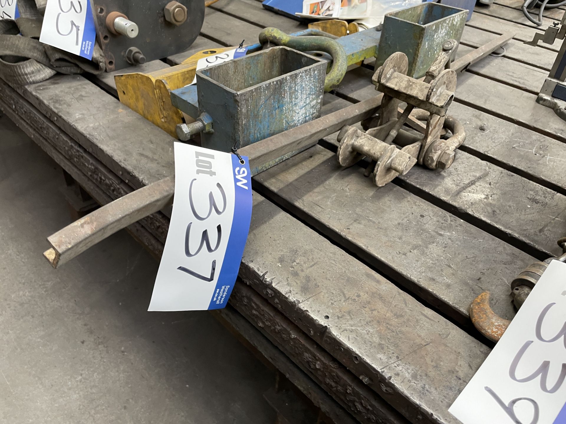 Clamp, with beam Please read the following important notes:- ***Overseas buyers - All lots are