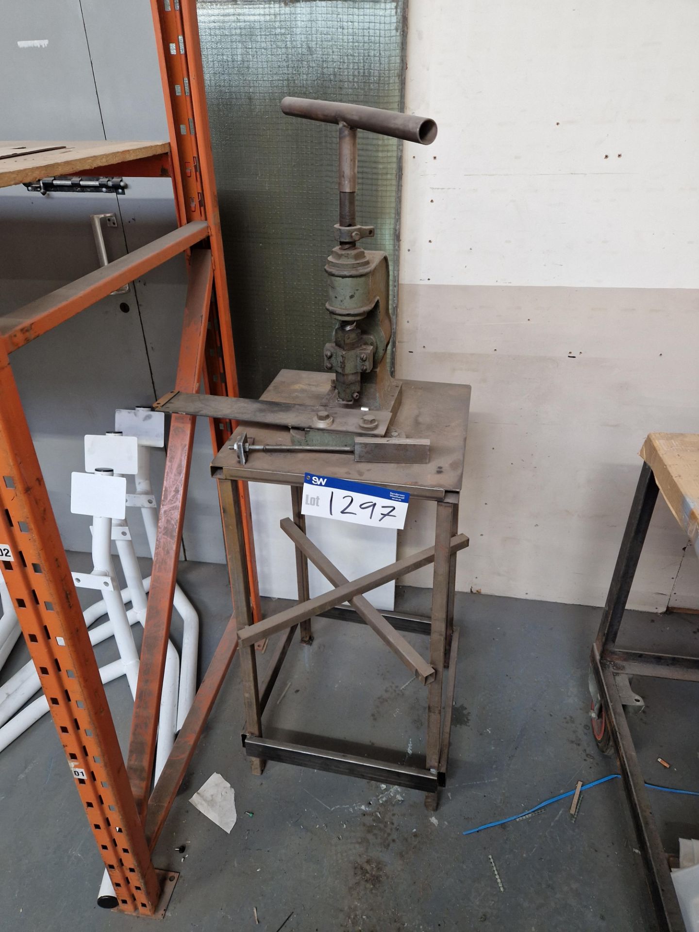 Manual Press with Steel Stand Please read the following important notes:- ***Overseas buyers - All