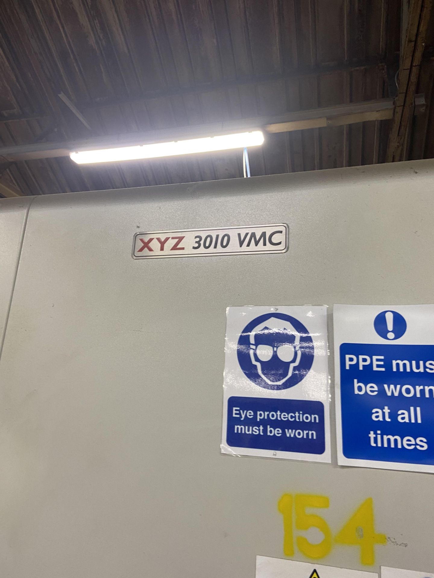 XYZ 3010 VMC VERTICAL MACHINING CENTRE, serial no. MB301008, year of manufacture 2020, with - Image 5 of 18