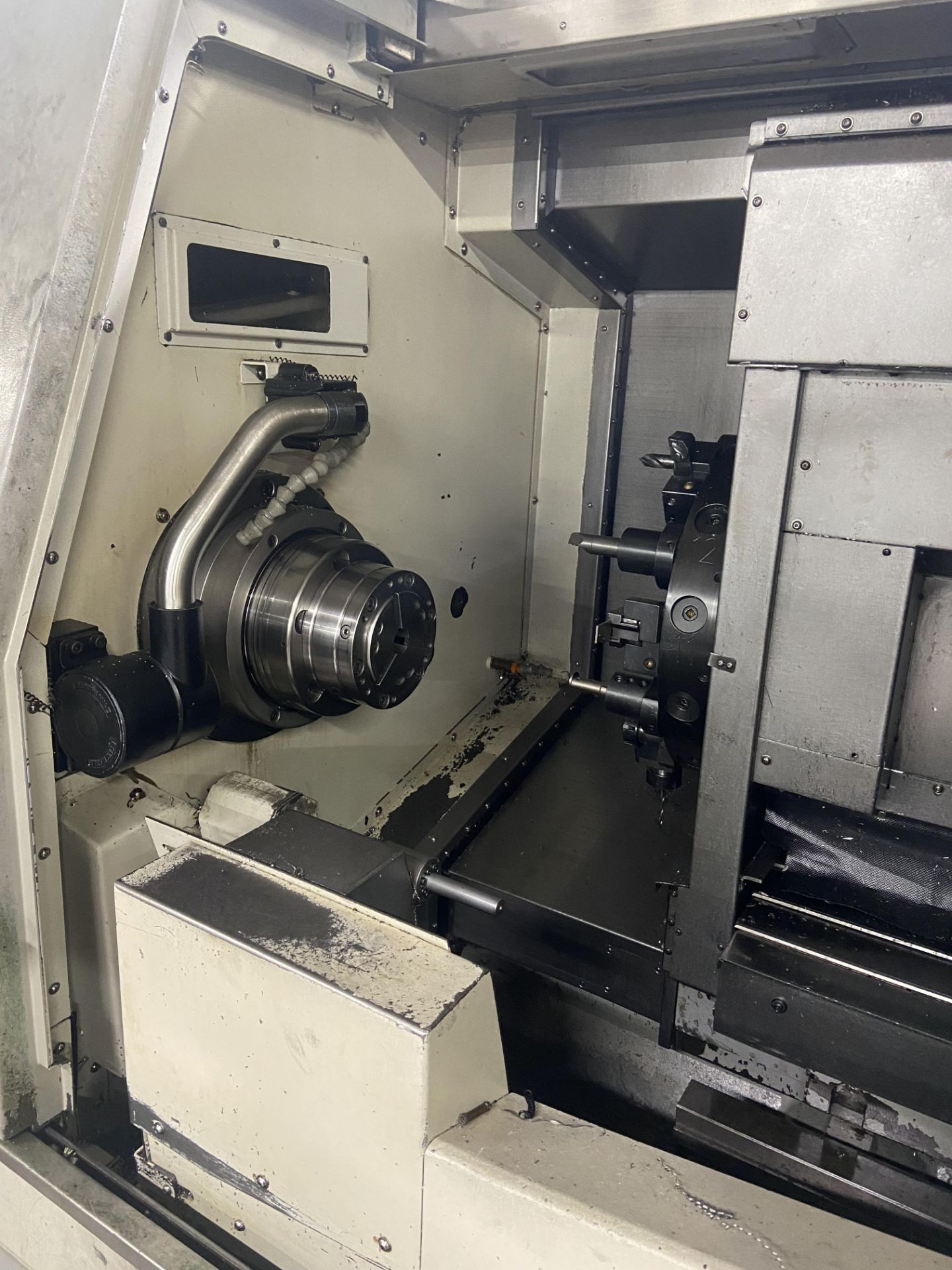 XYZ 320 LTY BAR FEED CNC LATHE, serial no. STN10133, year of manufacture 2013, with LNS A SL65S - Image 9 of 11