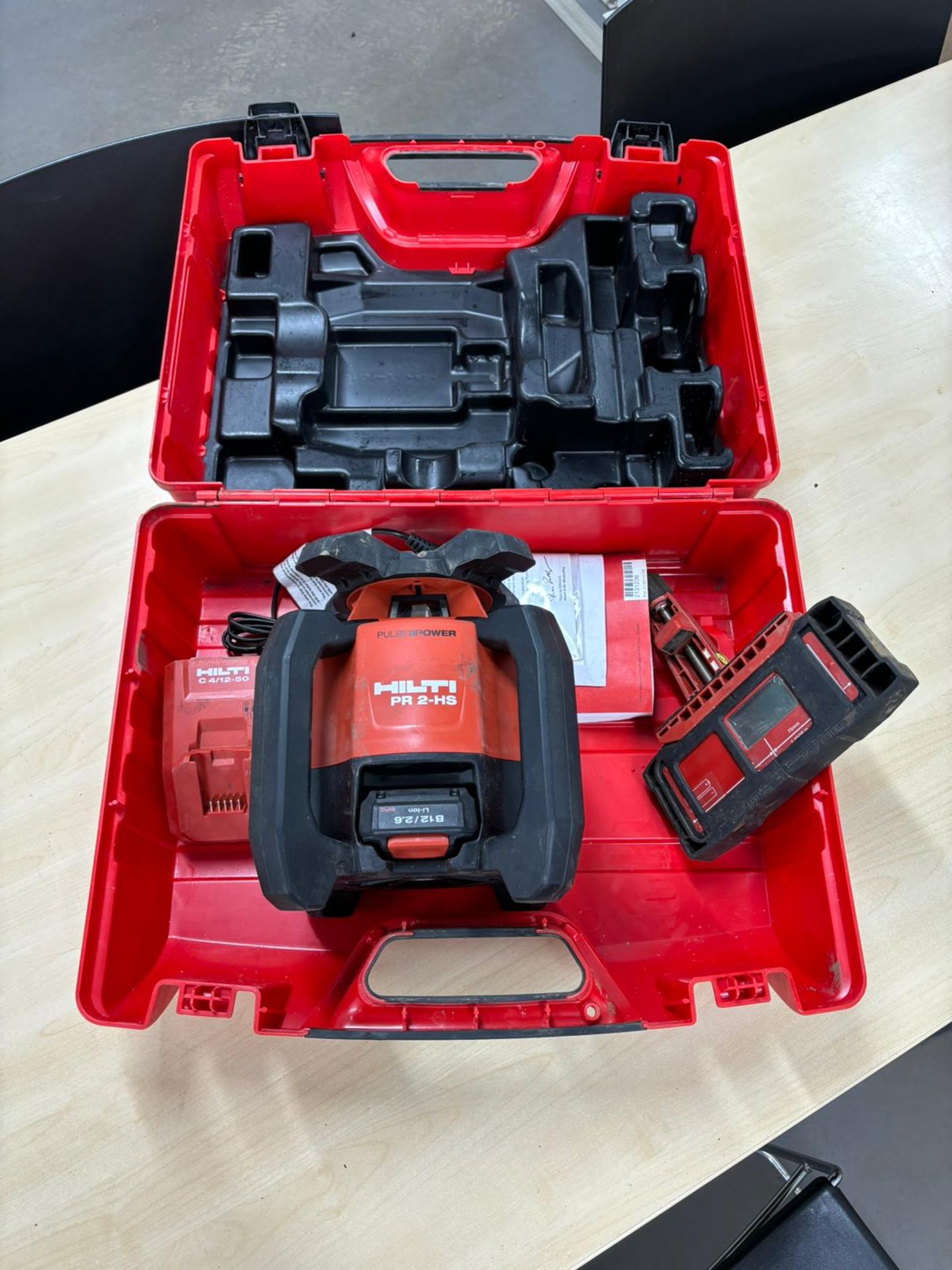 Pulse Power PR 2-HS Rotating Laser Level, with case Please read the following important notes:- ***