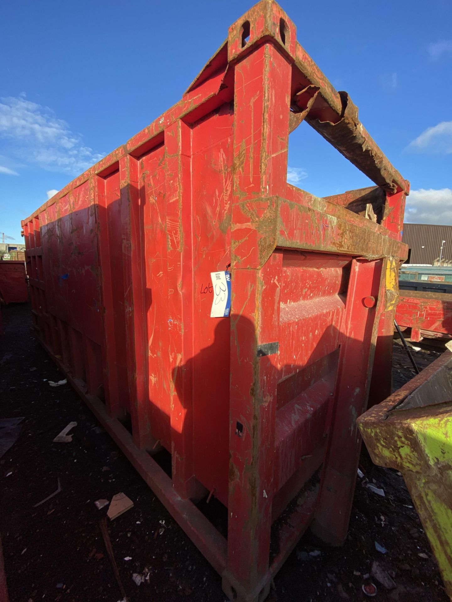 40 CU. YARD ROLL ON ROLL OFF BIN Please read the following important notes:- ***Overseas buyers - - Image 3 of 3