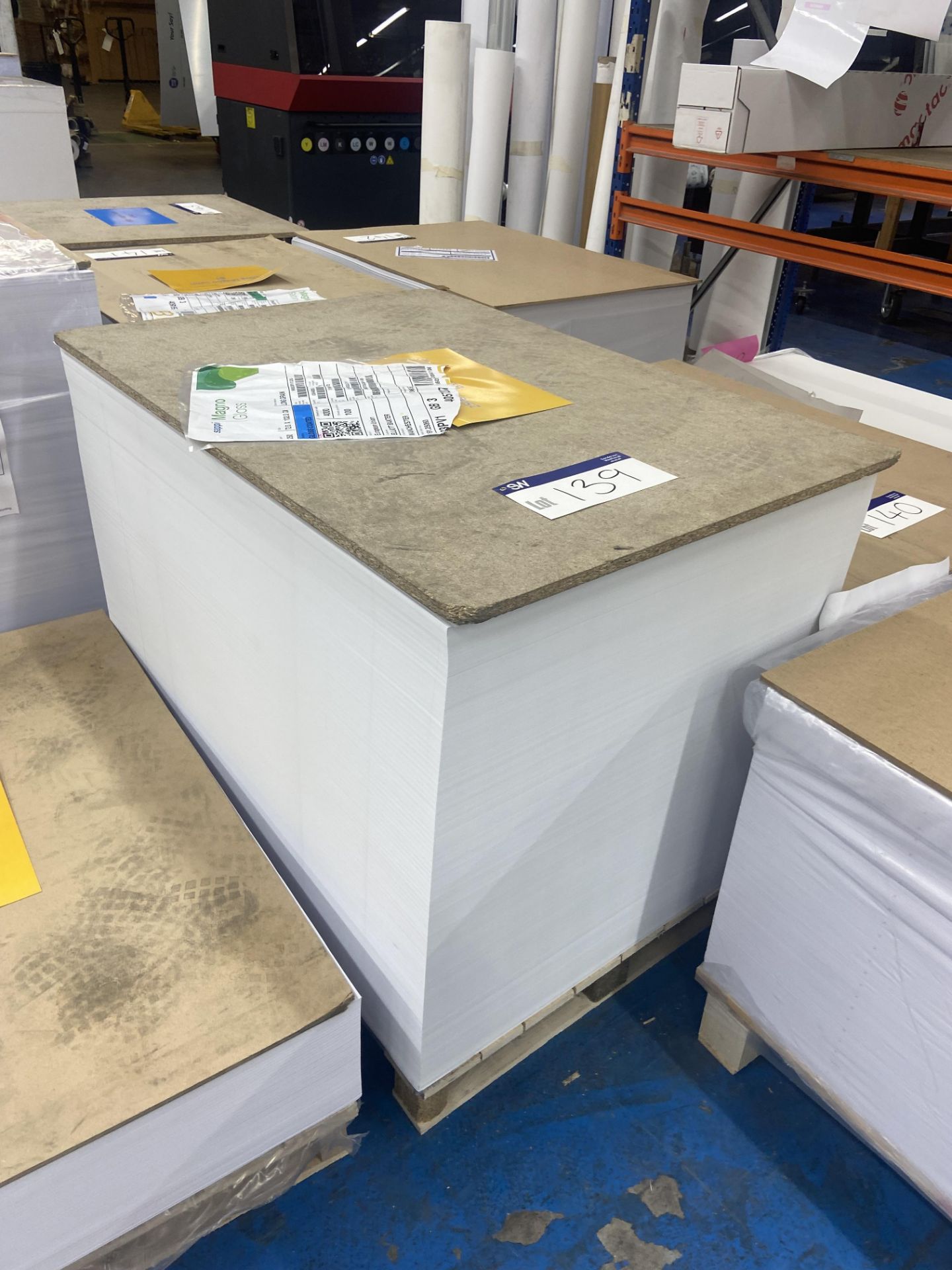 Part Pallet of Sappi Magno Gloss Coated Paper, 102cm x 72cm Please read the following important