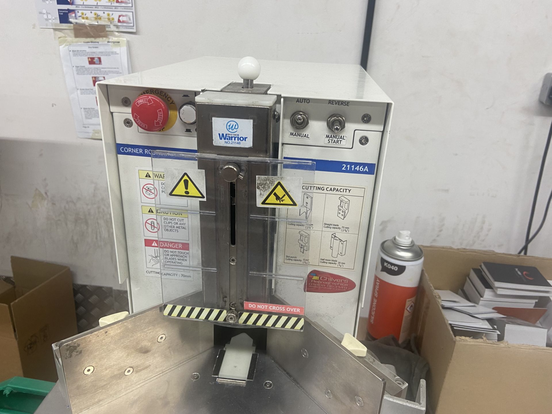 Warrior 21146A Corner Rounding Machine, serial no. 21146, 240V (please note this lot is situated - Image 3 of 5