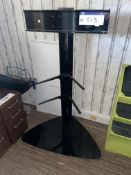 Peerless Flat Screen TV Stand Please read the following important notes:- ***Overseas buyers - All
