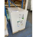 Pallet of Sappi Magno Silk Coated Paper, 90cm x 64cm Please read the following important