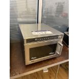 Amama Commercial C-Max Heavy Duty Compact Stainless Steel Microwave Oven Please read the following