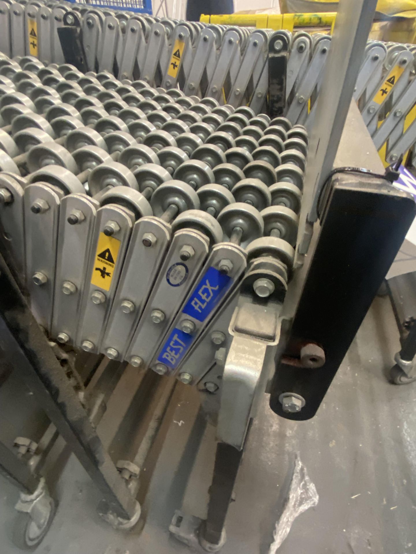 Bestflex Extending Roller Conveyor, approx. 470mm wide on rollers Please read the following - Image 2 of 2