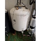 Stainless Steel Grundy Tank, 180 gallon cap. Please read the following important notes:- ***Overseas