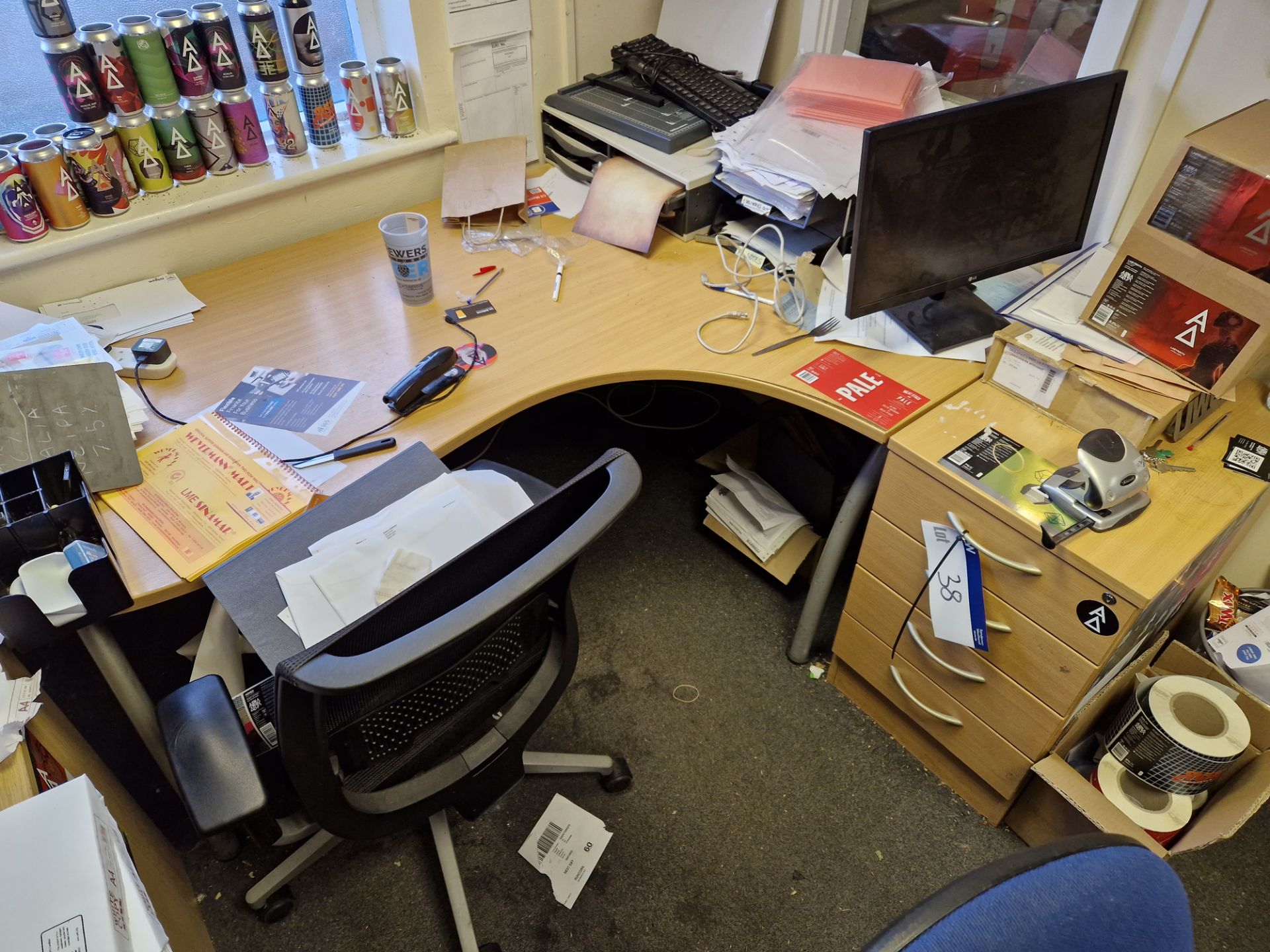 Light Oak Veneered Curved Office Desk and 3 Drawer Pedestal Please read the following important