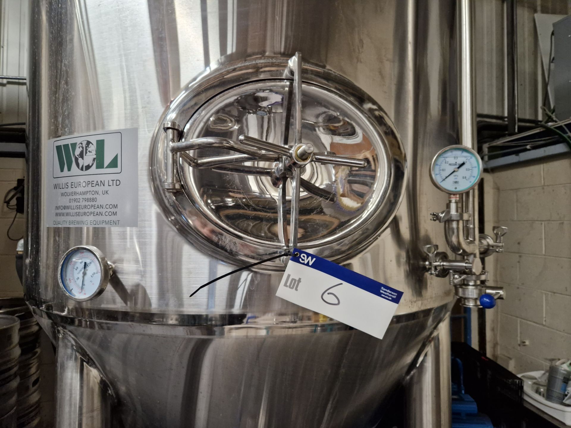 Willis/ Hangzhou Kuangbo 3000L Double Jacketed Insulated Stainless Steel Beer Tank/Fermenter, serial - Image 3 of 5