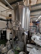 Willis/ Hangzhou Kuangbo 3000L Double Jacketed Insulated Stainless Steel Beer Tank/Fermenter, serial