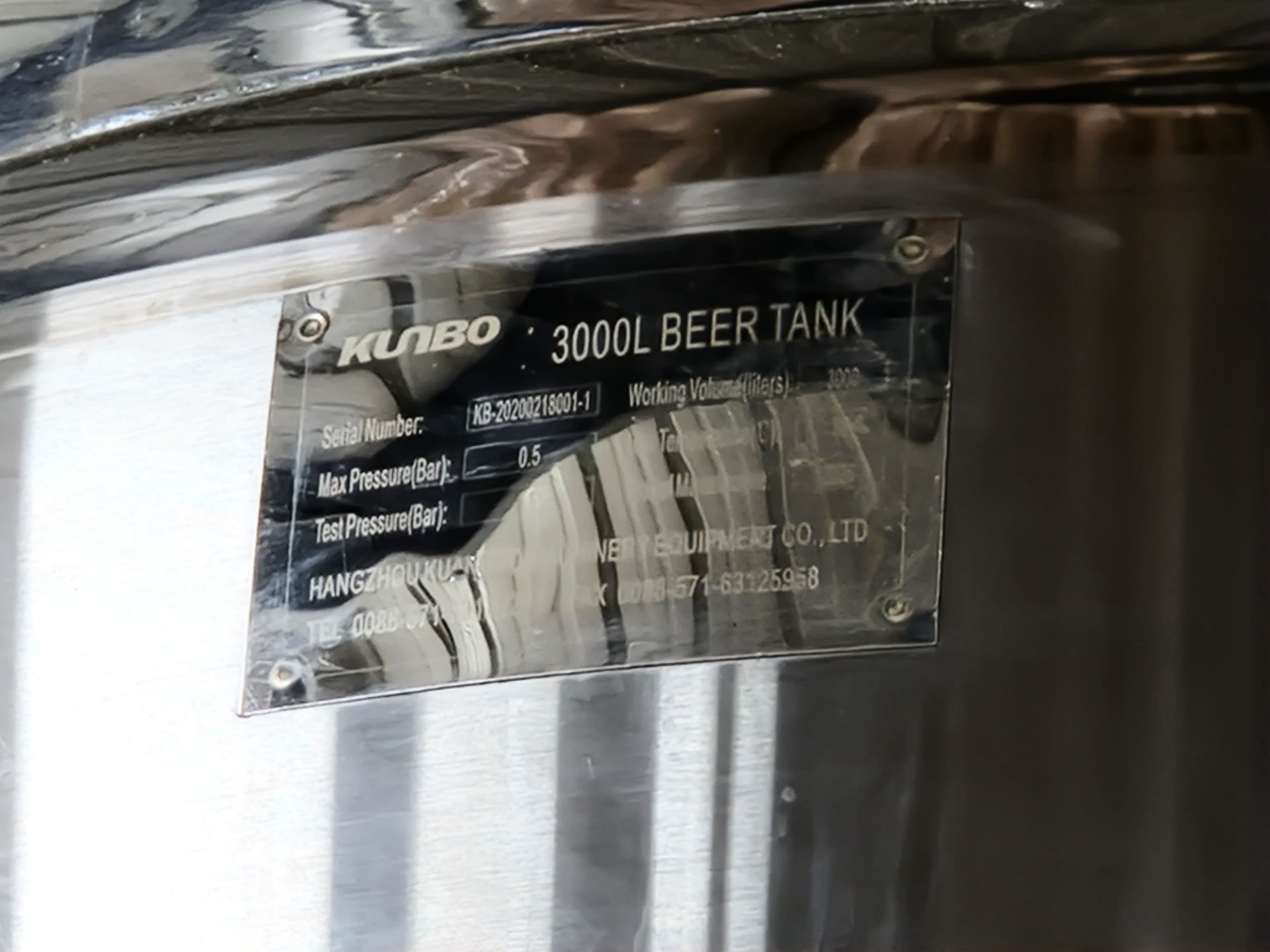 Willis/ Hangzhou Kuangbo 3000L Double Jacketed Insulated Stainless Steel Beer Tank/Fermenter, serial - Image 5 of 5