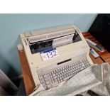 Triumph Adler SE525 Electronic Typewriter Please read the following important notes:- ***Overseas