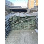 APPROX. 1600 SCAFFOLD BOARDS, mainly 3.9m long (excluding scaffolding components) (please note