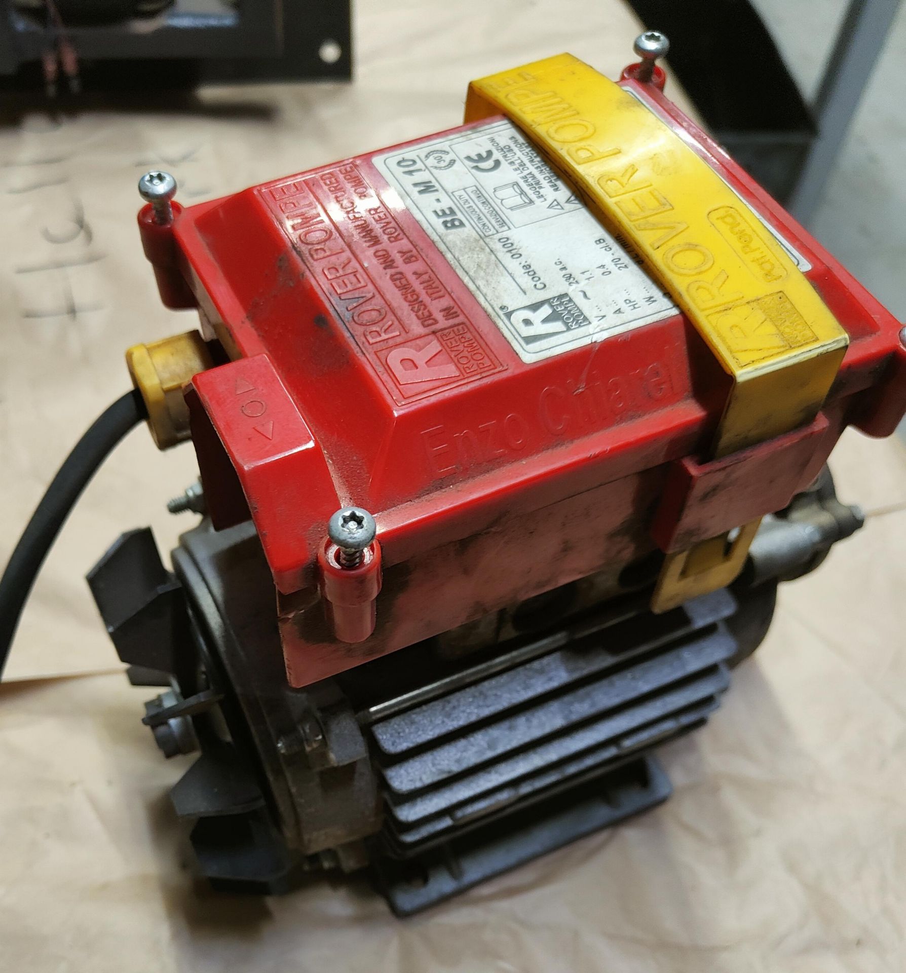 Rover Pomp BE-M 10 Electric Pump, loading free of charge - yes (vendors comments - spares or repair)