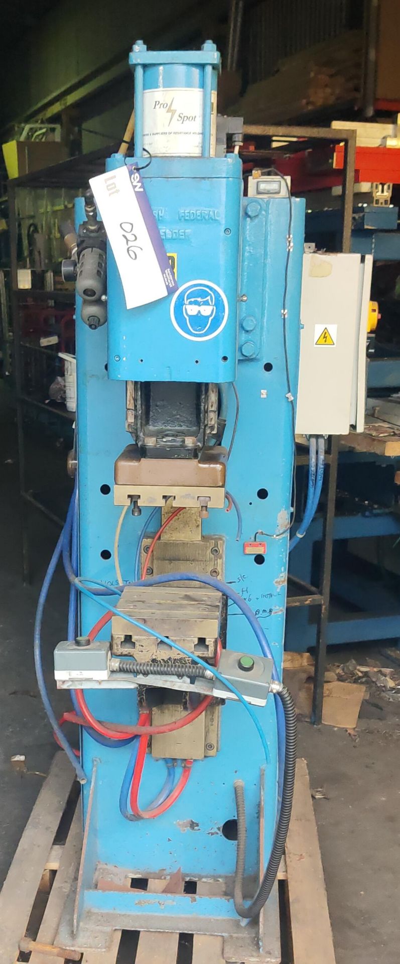 British Federal Spot Welder/ Pro Spot, approx. 150cm x 115cm x 80cm, loading free of charge - yes ( - Image 2 of 3