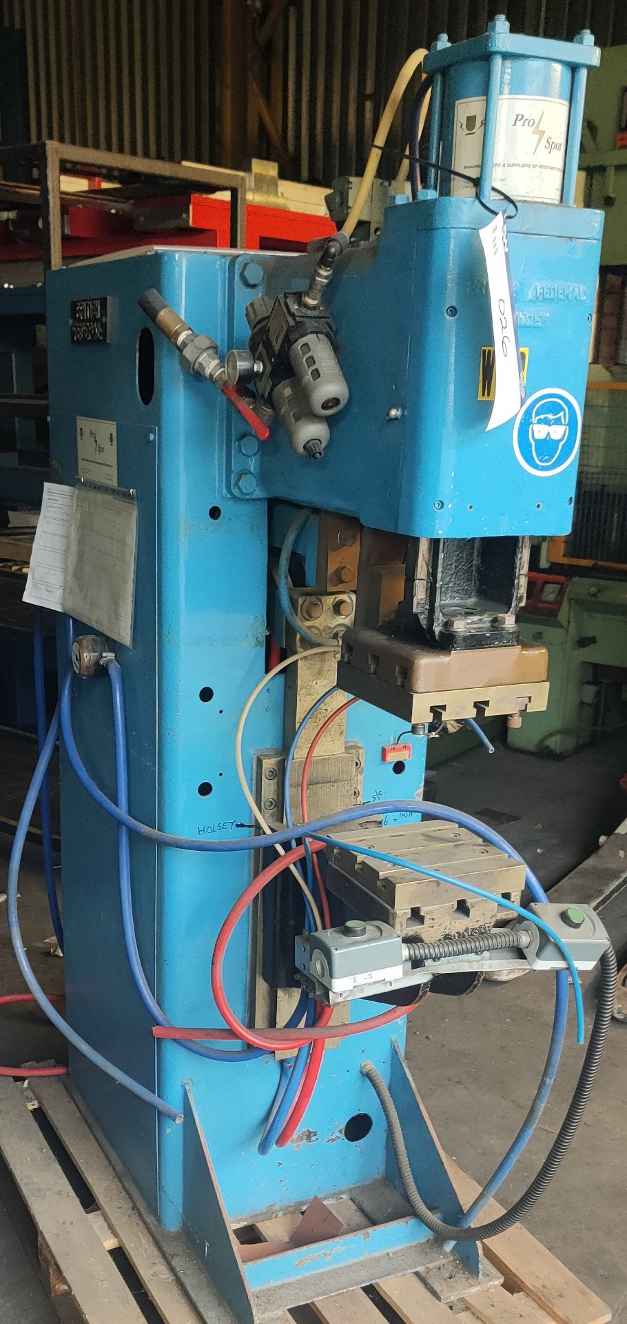 British Federal Spot Welder/ Pro Spot, approx. 150cm x 115cm x 80cm, loading free of charge - yes ( - Image 3 of 3