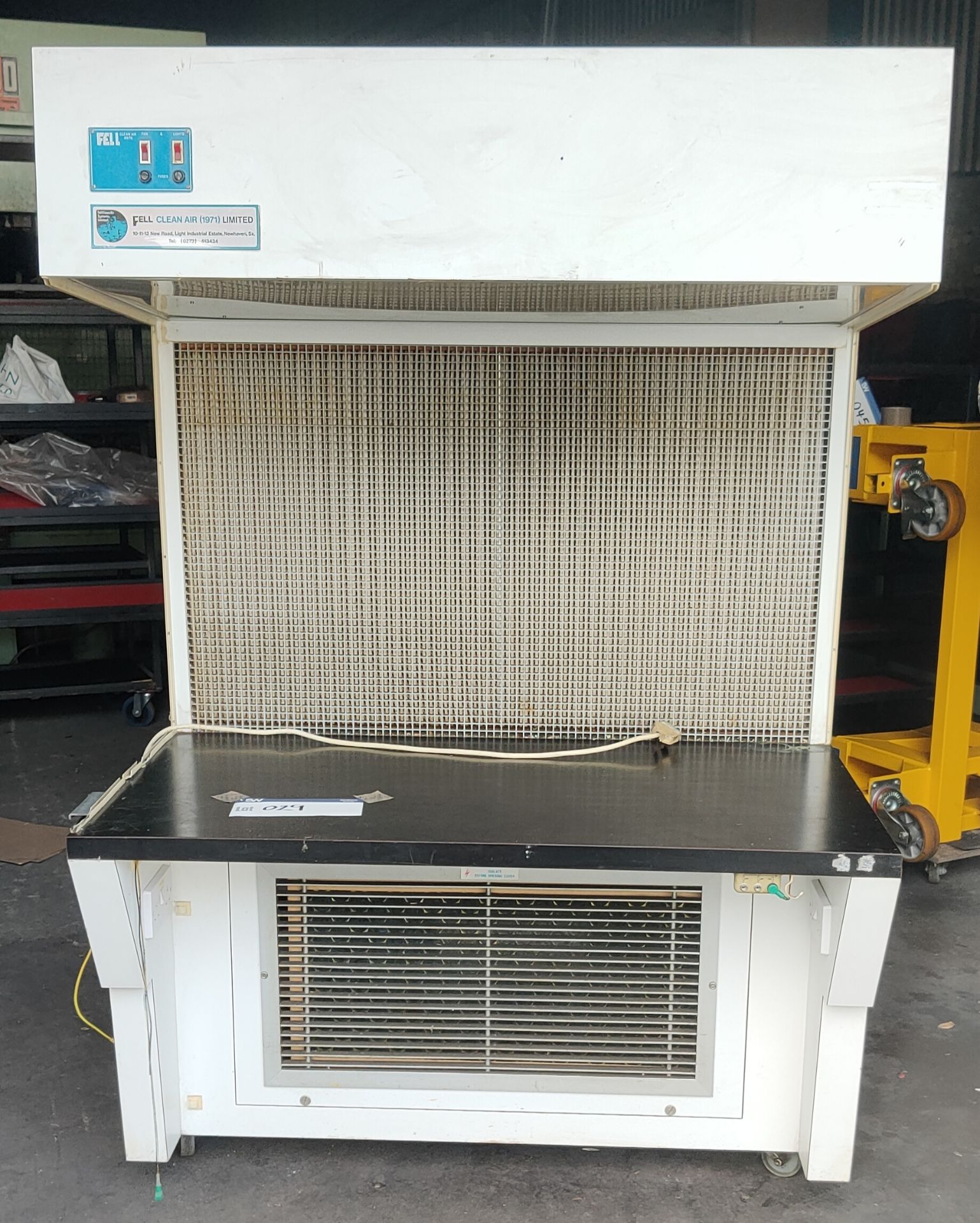 Fell Clean Air Soldering Station, approx. 190cm x 125cm x 75cm, loading free of charge - yes (