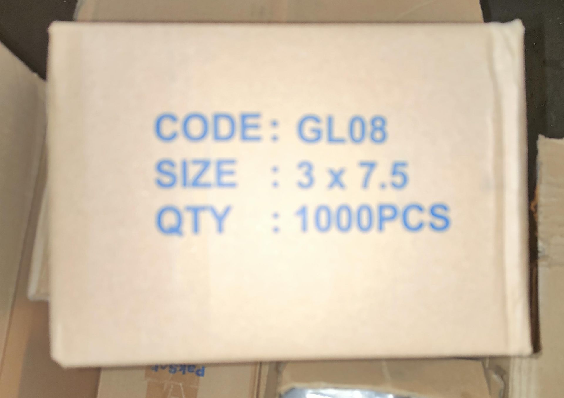 Ten x 1000 Grip Seal Bags, serial no. GL08, approx. 76mm x 191mm, loading free of charge - yes (