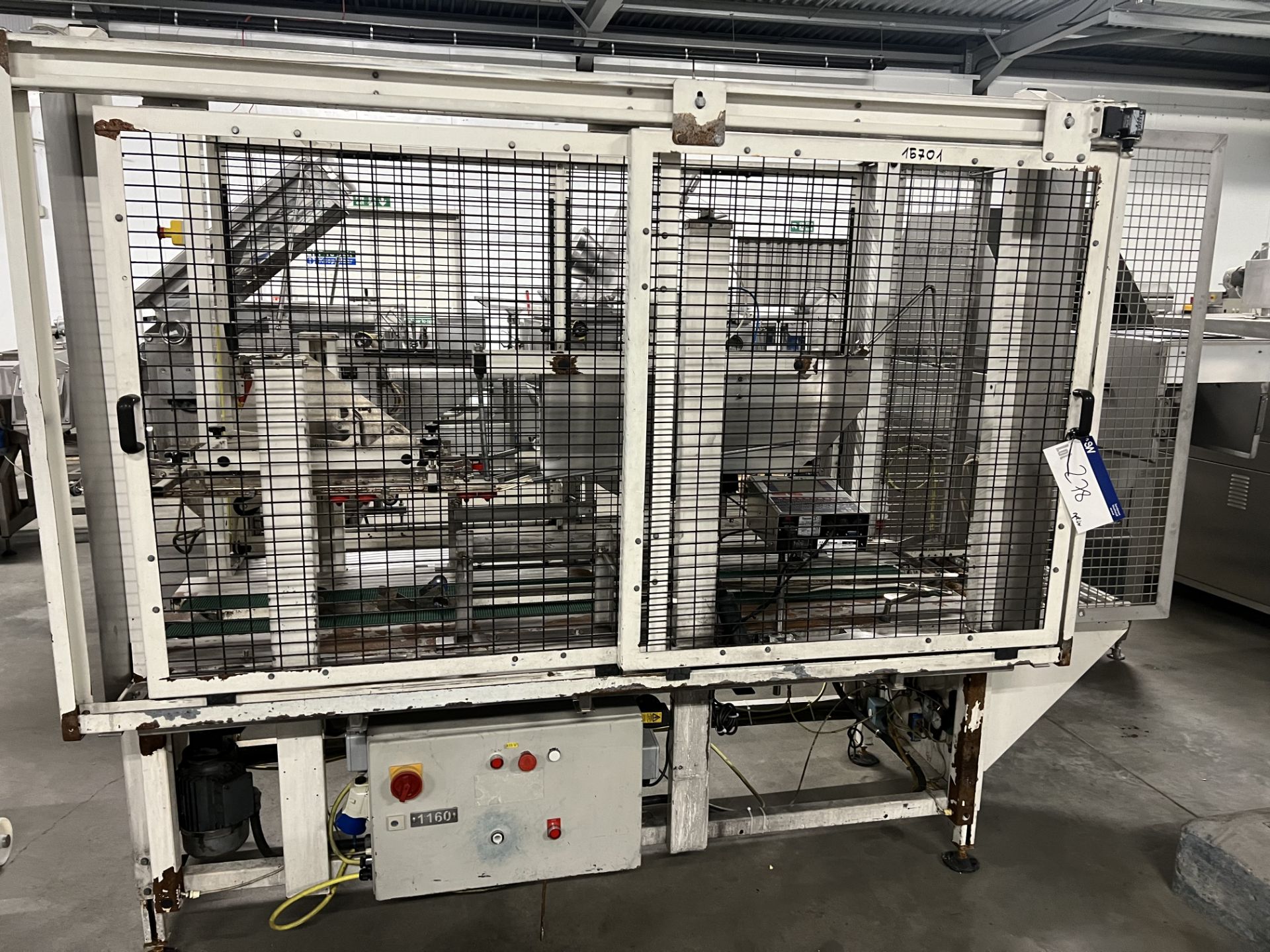 Endoline 72 Caged Top & Bottom Box Taper, approx. 2.6m x 1.3m x 1.9m high overall, lift out charge -