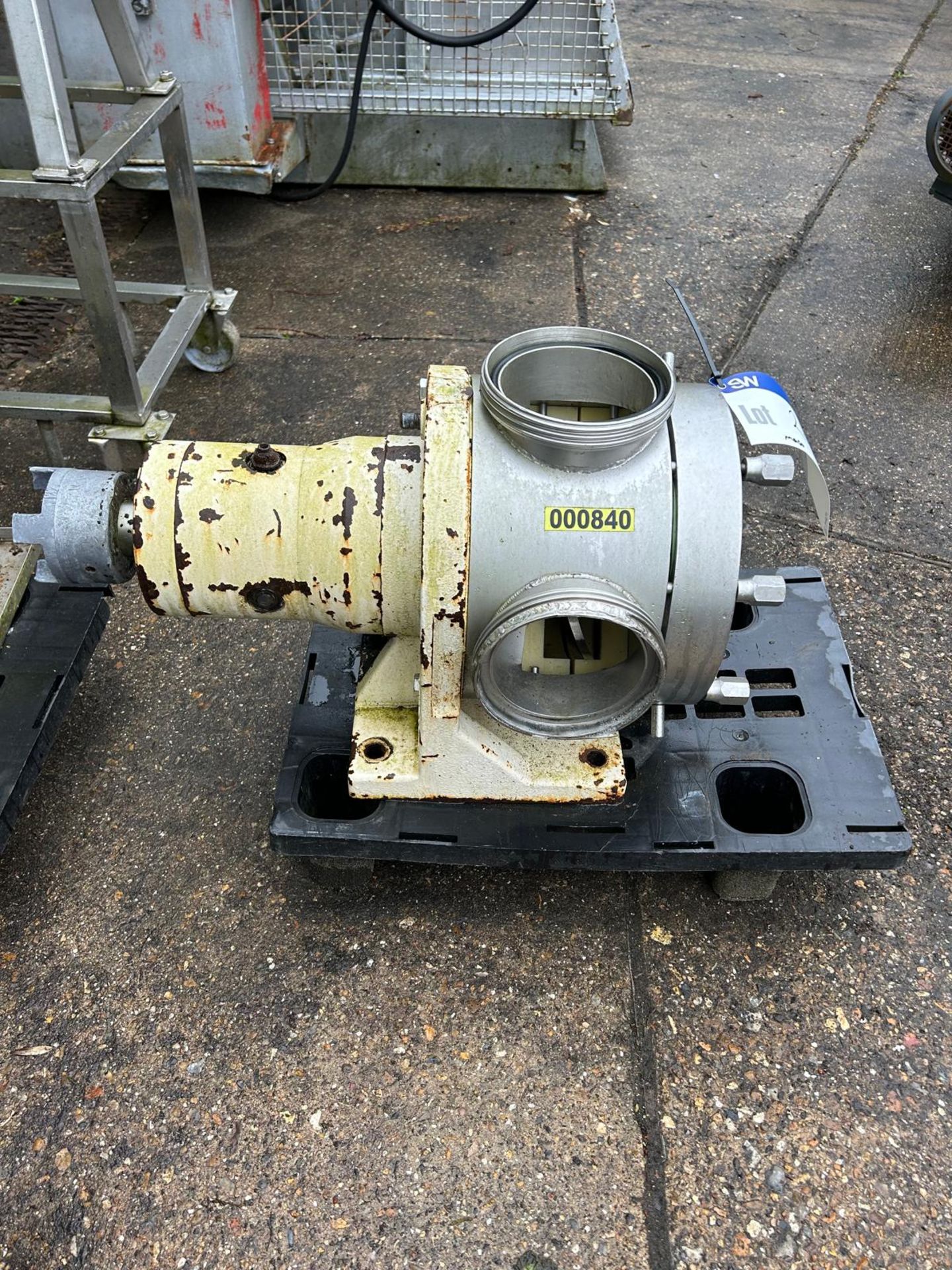 Maso SPS 4in. Pump, lift out charge - £10 + VAT, lot located in Bury St Edmunds, Suffolk Please read - Image 2 of 3