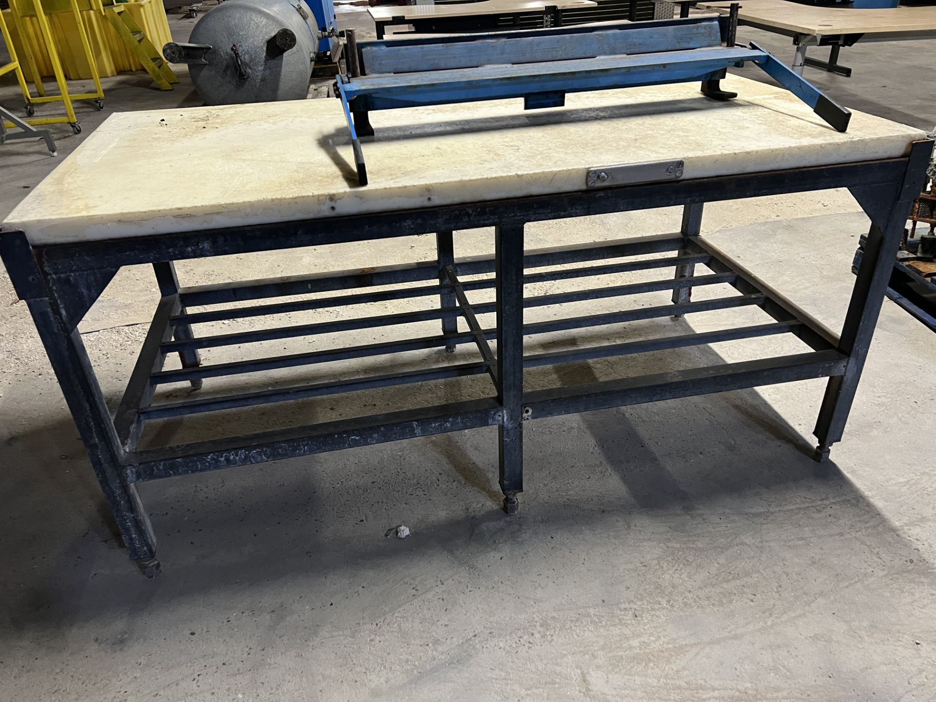 Heavy Duty Table, with plastic cutting board top, approx. 1.85m x 0.9m x 0.9m high, lift out - Bild 3 aus 3