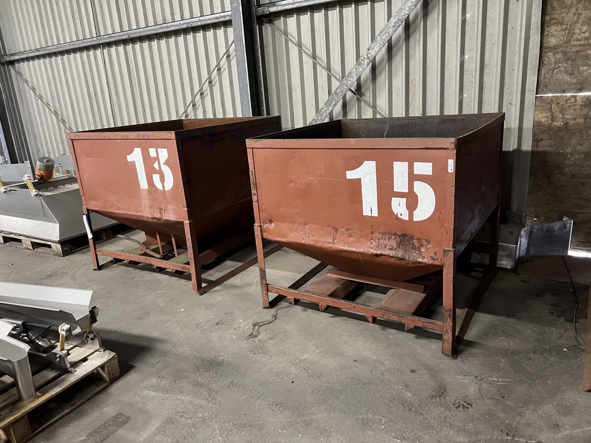 Three Steel Sitillages, with fluted bottoms and pallet guides, approx. 1.25m x 1.25m x 1.2m high, - Image 4 of 5