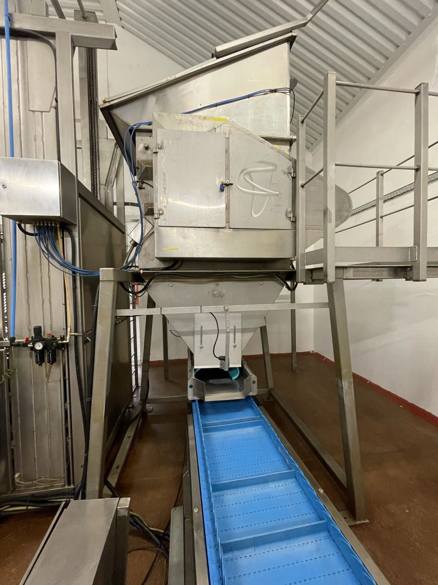 Muesli/ Granola Mixing Line – consist of Syspal buggy lift that feeds into a Forberg 500litre - Image 27 of 40