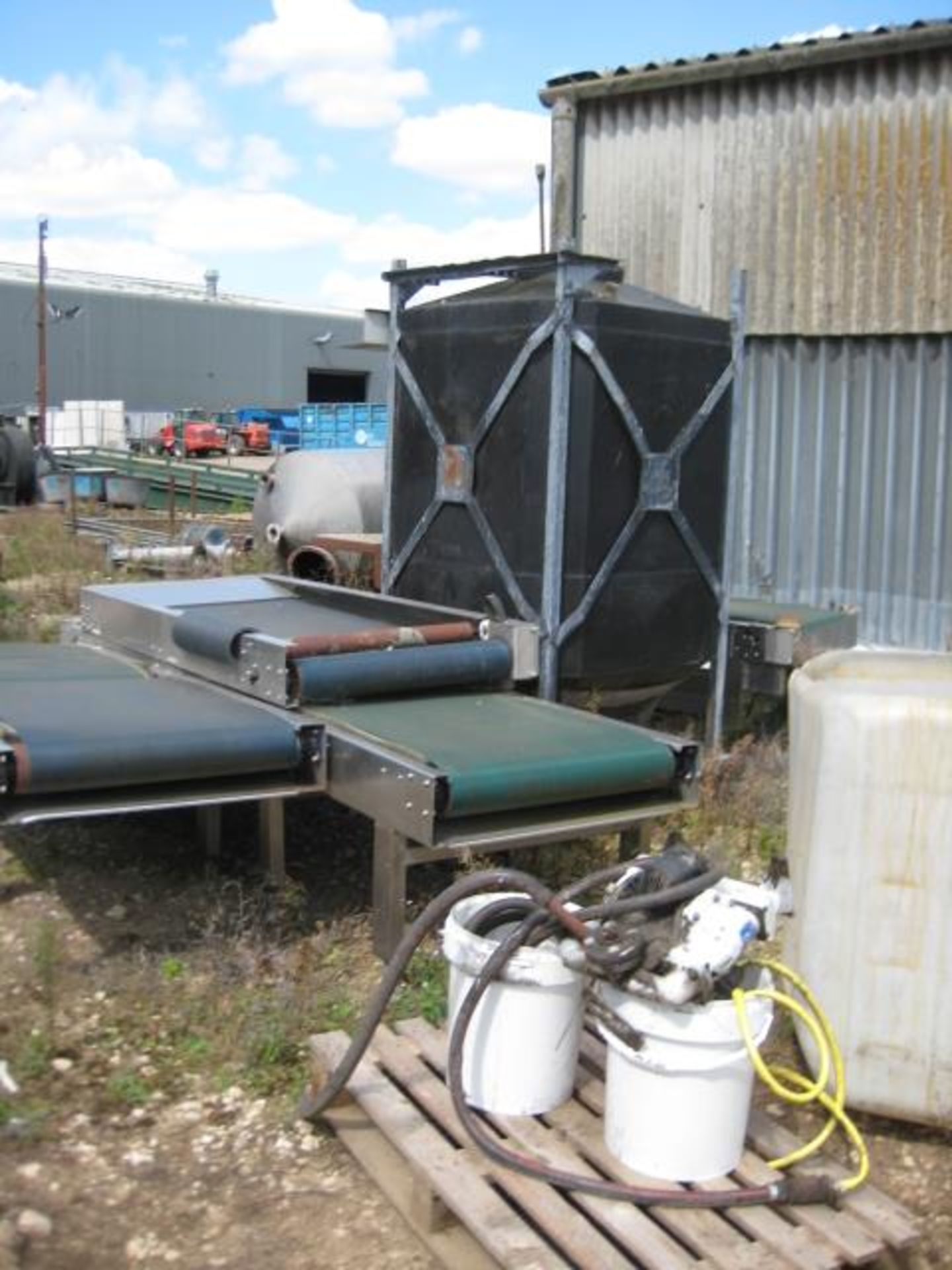 Three Steel Framed Tote Bins, with plastic inner case, approx. 1.2m x 1.2m2, (vendors comments - - Image 3 of 8
