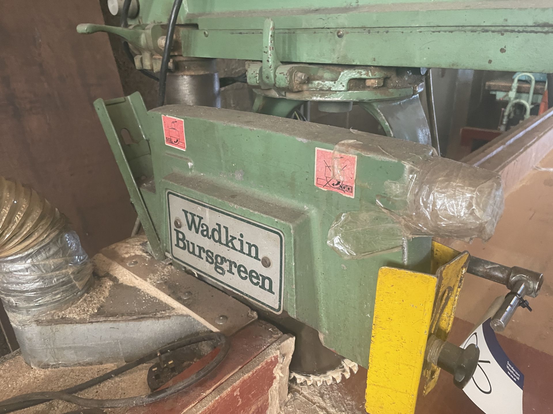 Wadkin Bursgreen PULLOVER CROSSCUT SAW, with steel framed benching as fitted, with 320mm dia. - Image 4 of 5