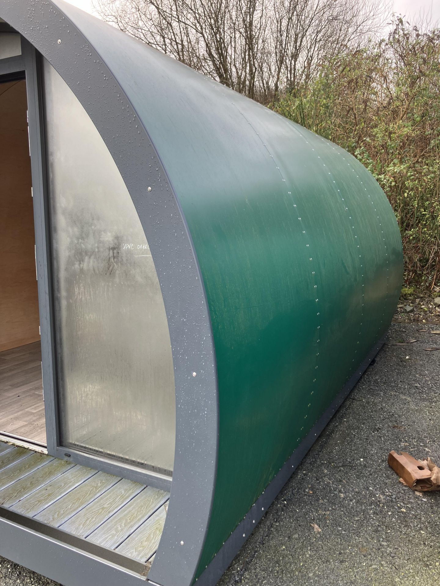 MODERN GLAMPING POD (Unused) approx. 6.5m x 3.5m x 2.75m high, powder coated aluminium profile - Image 2 of 11