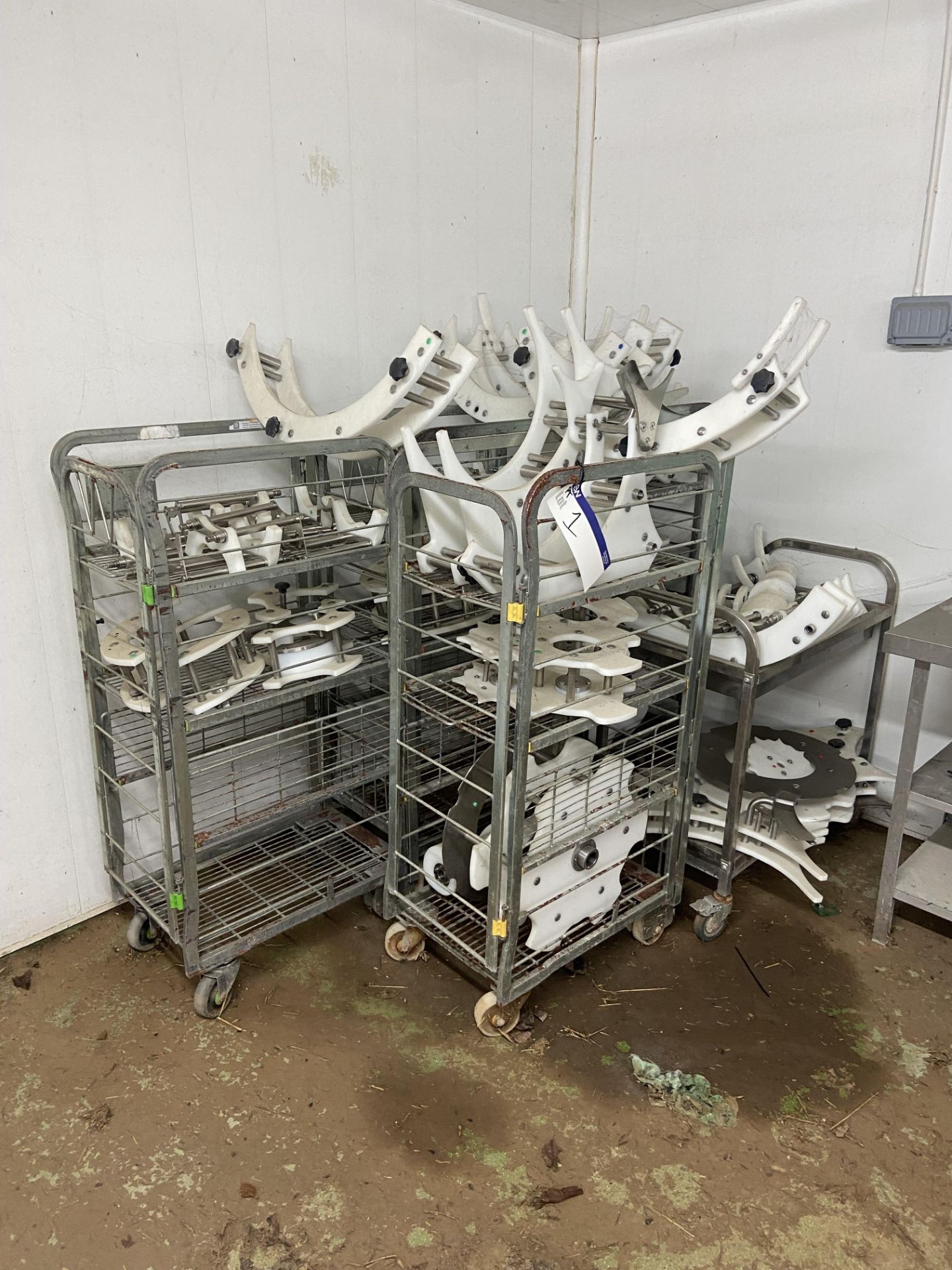 Index-6 IND-DOSE 45 RFC 8/4 MILK BOTTLING LINE, serial no. 45011, year of manufacture 2013, ( - Bild 21 aus 39