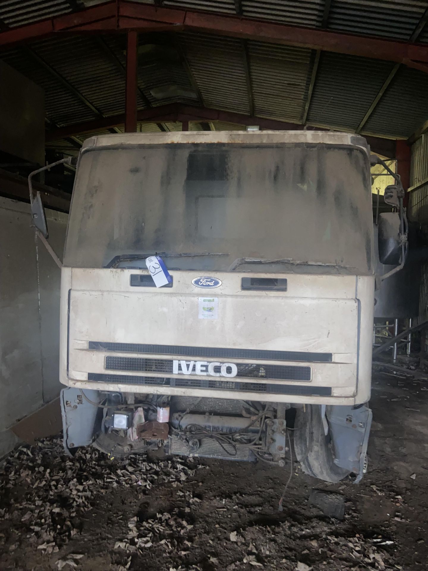 Ford Iveco 4x2 Milk Tanker, with insulated milk tank, approx. 1.8m dia. x 3.8m long, fitted - Image 2 of 9